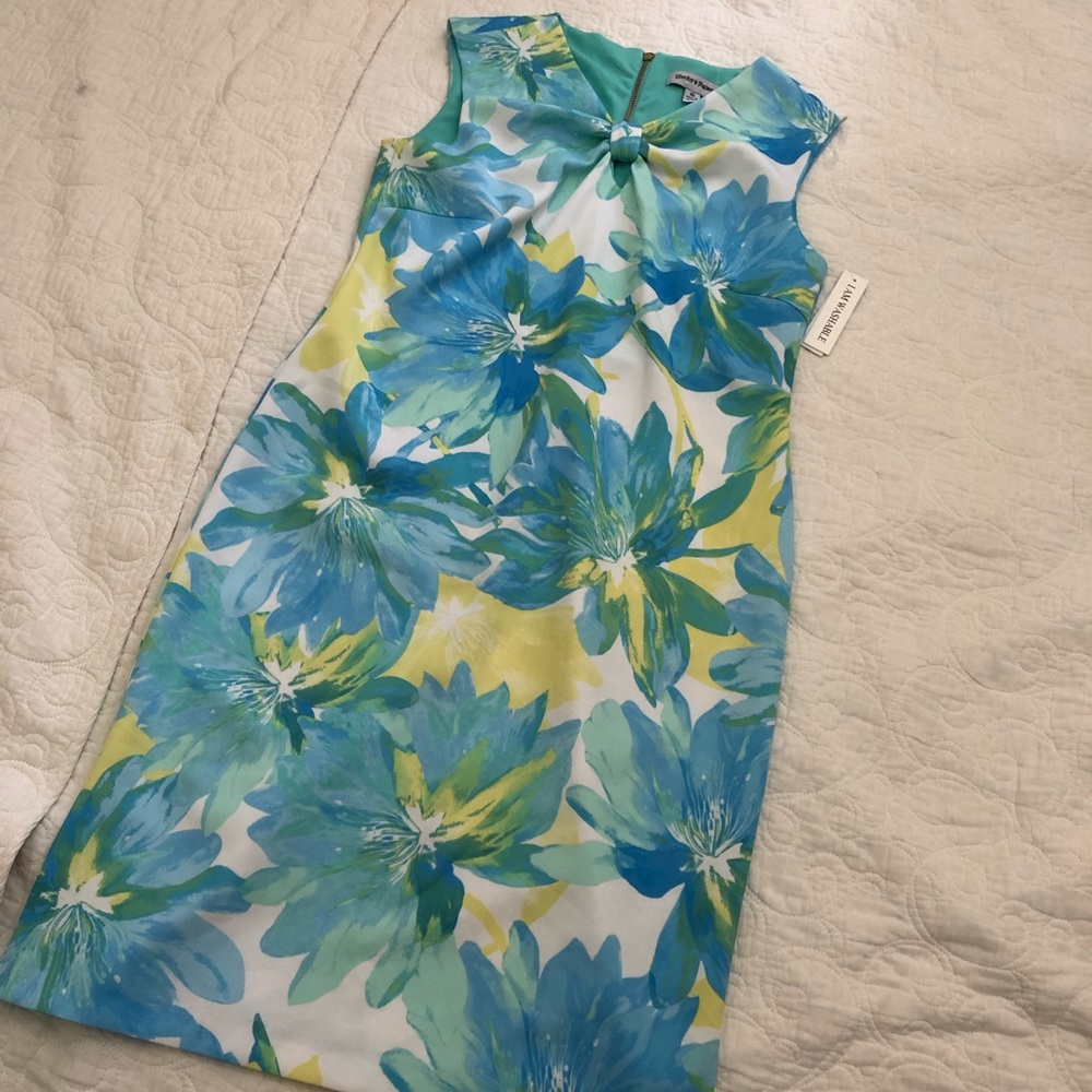DRESS - Picture 1 of 1